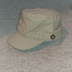 Tan hat